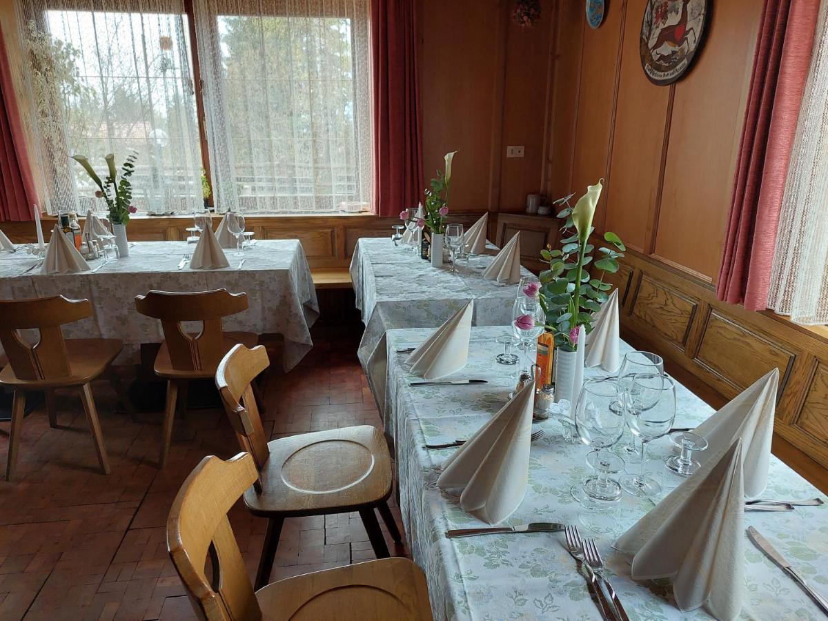 Albergo Scoiattolo Tret Luaran gambar